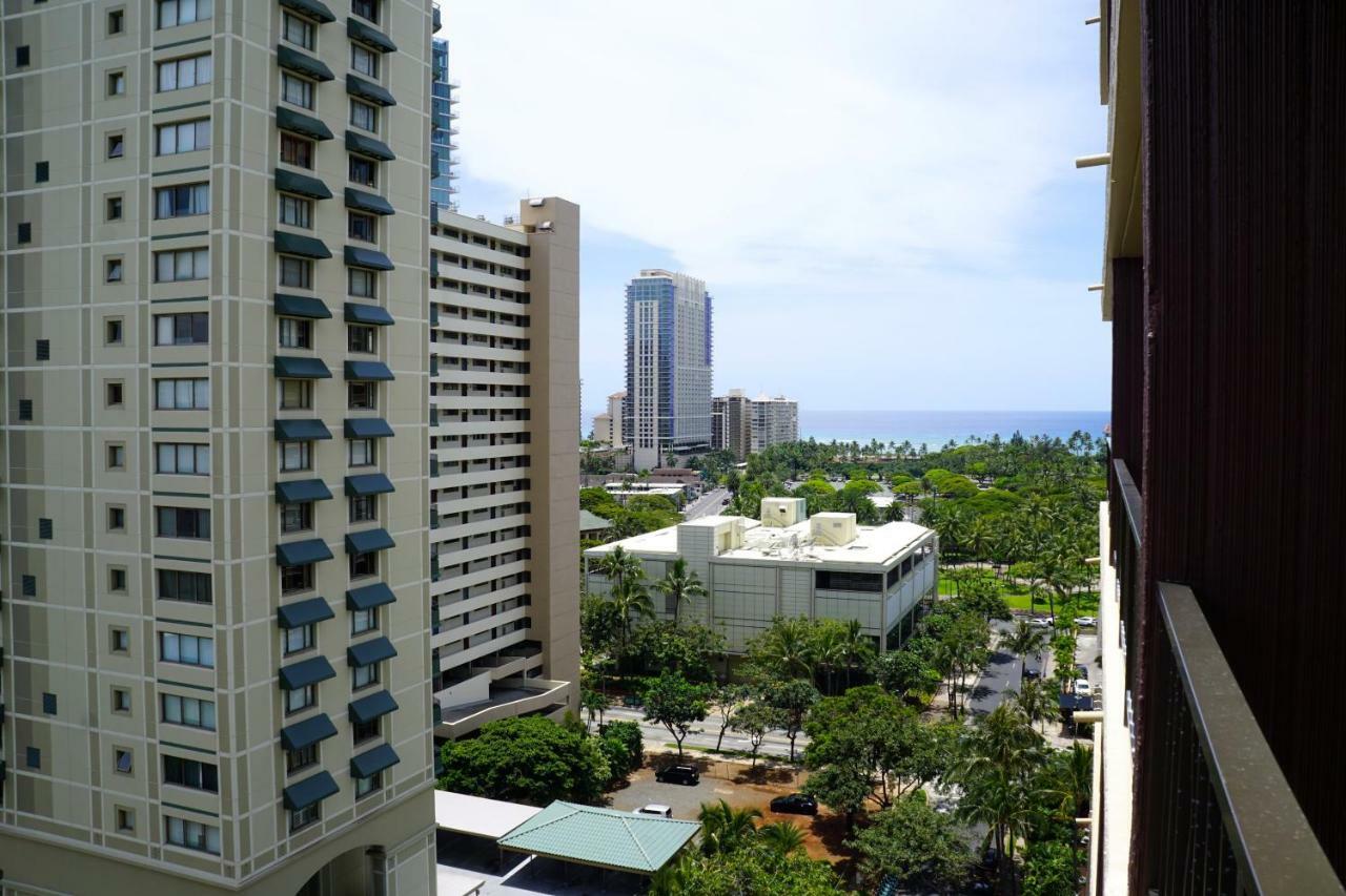 Wyndham Vacation Resorts Royal Garden At Waikiki Honolulu Exterior foto